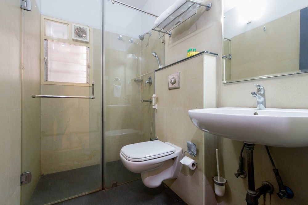 Fabhotel Stay Eeasy Thiruvanmiyur เชนไน ภายนอก รูปภาพ